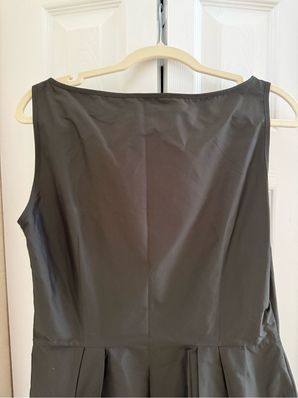✨SALE✨Prada dress  ✨SALE✨ - Picture 9 of 10
